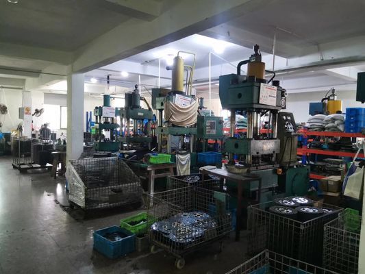 Disco de cubierta de embrague de alto costo para Chery Tiggo A3 Fengyun QQ KERRY MVW ARRIZO