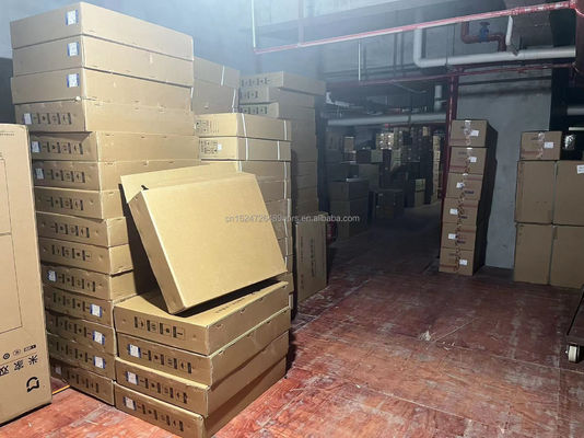 Parte automática del conjunto de la puerta trasera izquierda para BYD EKEA-8202100A Partes originales del cuerpo del sello