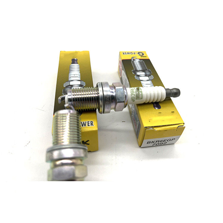 9004851152 Enchufes estándar de iridio BKR6E-11 para Chevrolet Cruze BYD Chery Geely